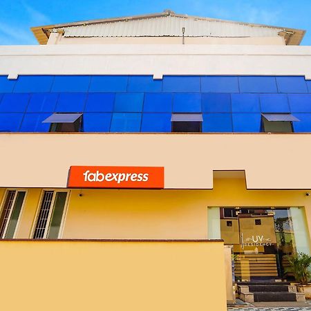 Fabexpress Uv Residency - 700M From Coimbatore International Airport Irugur Εξωτερικό φωτογραφία